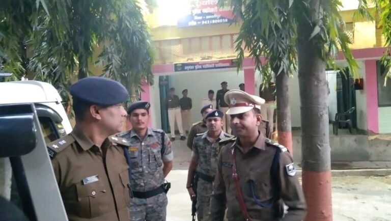 दलसिंहसराय अनुमंडल पुलिस कार्यालय का वार्षिक निरीक्षण: अशोक मिश्रा ने सुधार एवं तेज कार्रवाई के निर्देश दिए